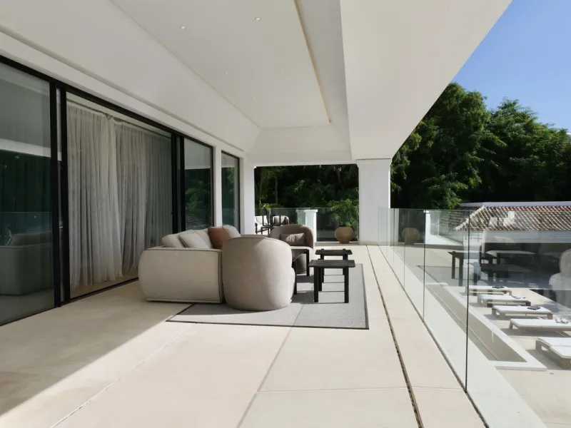 Möblierte Luxusvilla mit Meer- und Bergblick in Benahavís