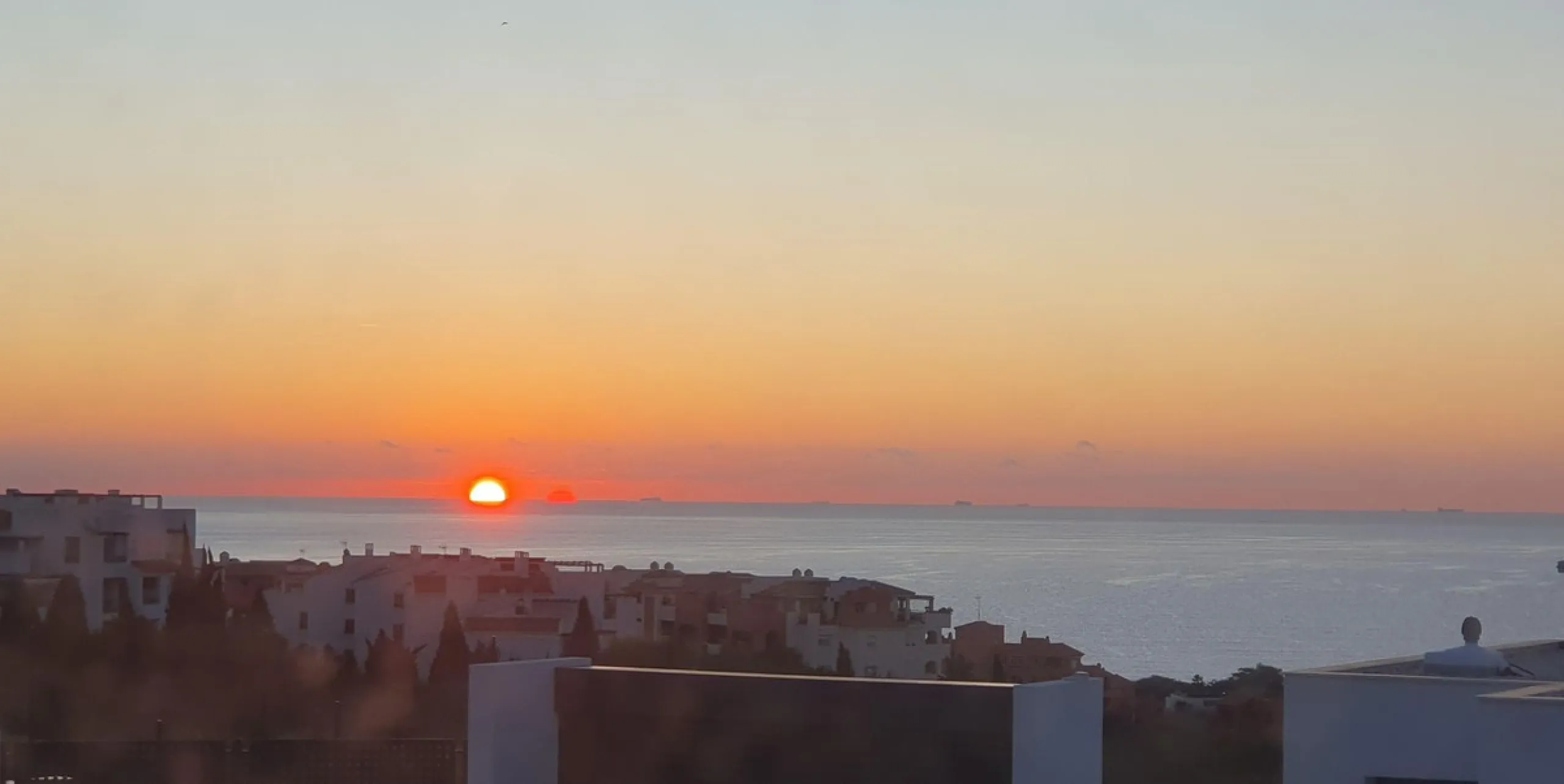 Discover modern Mediterranean living at its finest in this beautifully designed 4-bedroom, 3-bathroom luxury villa, ideally located in the sought-after area of La Duquesa on the Costa del Sol. Offering an enviable blend of elegant architecture, spacious i