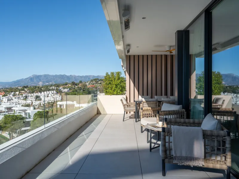 Apartment - Middle Floor Apartment в продаже в Marbella, Málaga. В доме 3 спален и 2 ванных комнат. Площадь дома 169 м²