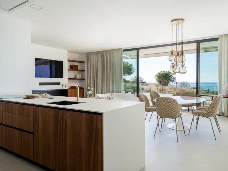 Apartment - Middle Floor Apartment в продаже в Marbella, Málaga. В доме 3 спален и 2 ванных комнат. Площадь дома 169 м²