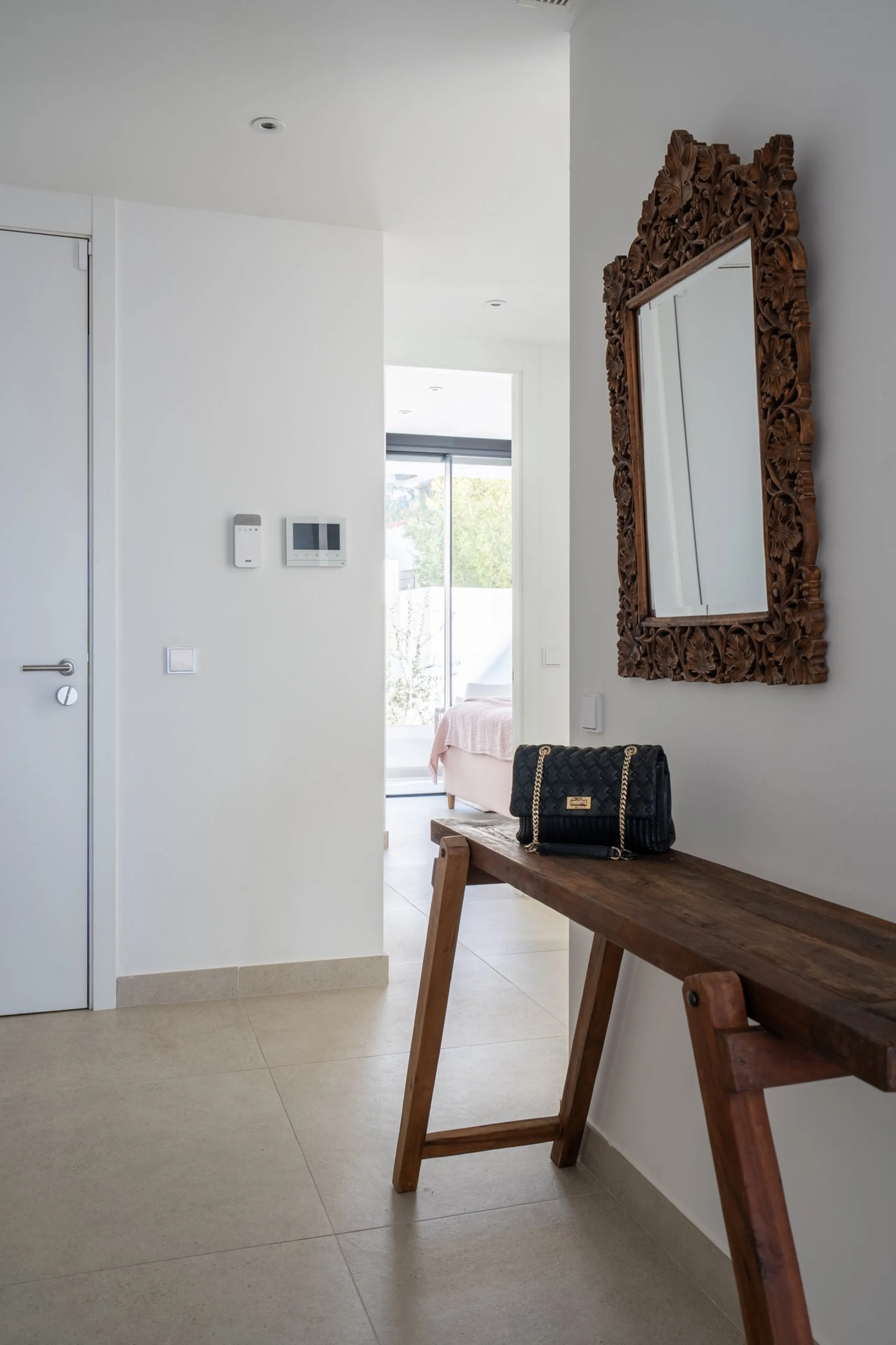 Apartment - Middle Floor Apartment в продаже в Marbella, Málaga. В доме 3 спален и 2 ванных комнат. Площадь дома 169 м²