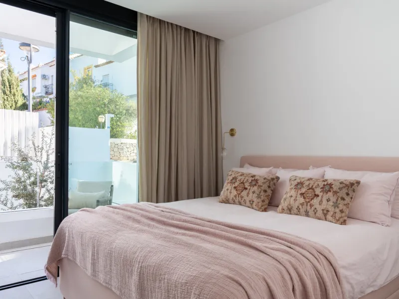 Apartment - Middle Floor Apartment в продаже в Marbella, Málaga. В доме 3 спален и 2 ванных комнат. Площадь дома 169 м²