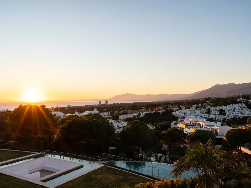 Apartment - Middle Floor Apartment в продаже в Marbella, Málaga. В доме 3 спален и 2 ванных комнат. Площадь дома 169 м²