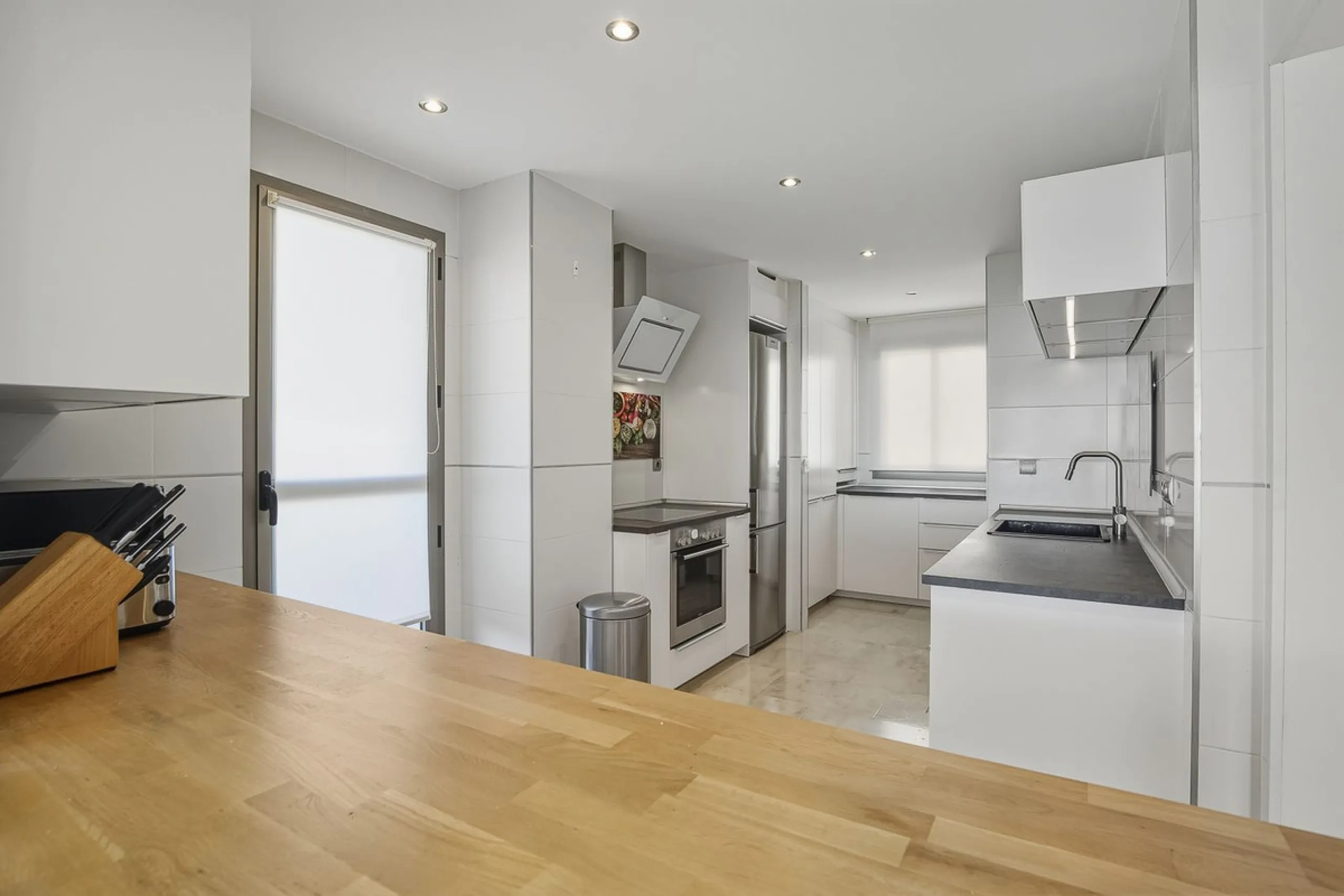 Apartment - Top Floor Apartment в продаже в Benahavís, Málaga. В доме 2 спален и 2 ванных комнат. Площадь дома 118 м²