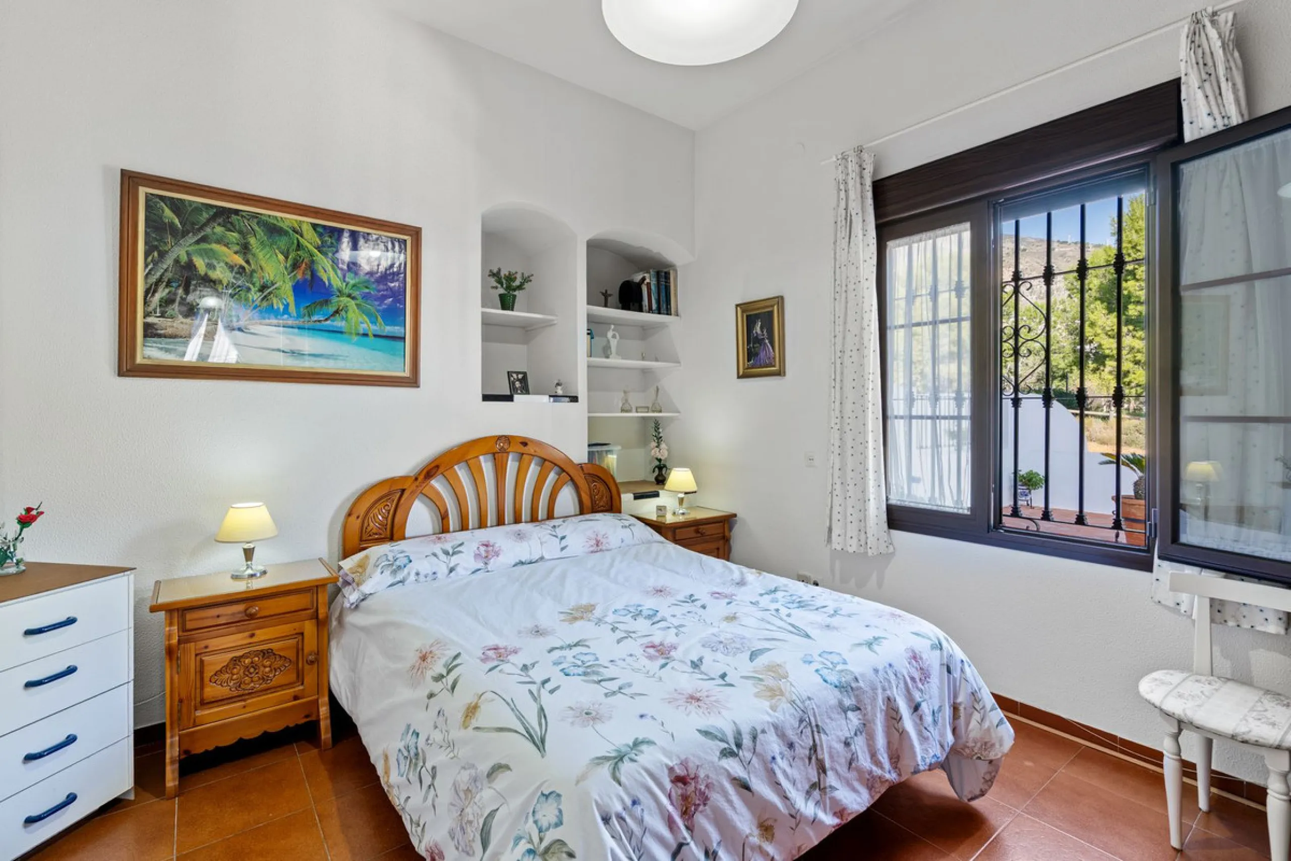 ???? Independent Andalusian-Style Villa in Arroyo de la Miel – 813 m² Plot