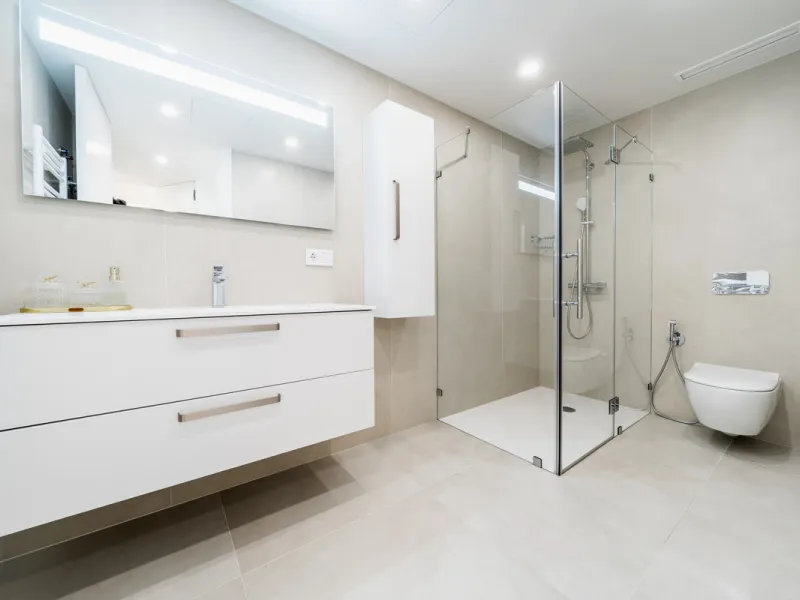 Truly unique 7-bedroom apartment located in Nine Lions, a sought-after and well-secured residential complex in Nueva Andalucía offering 53 apartments. Built to the highest standards, it is south facing and offers spectacular sea views.