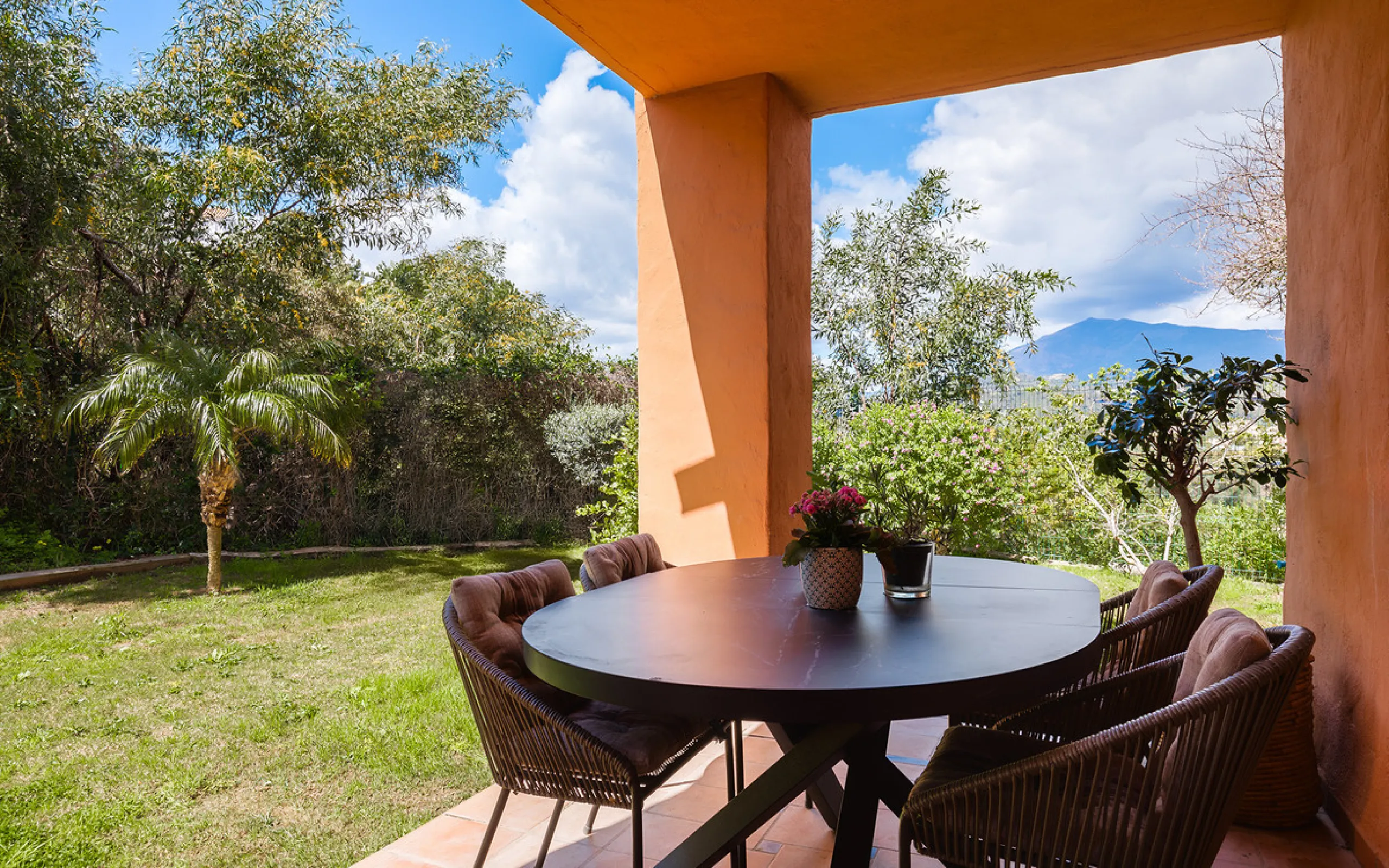 Fully renovated 3-bedroom southwest-facing garden apartment in Gazules del Sol, a fully gated and secured complex walking distance to Atalaya International School, Benahavís.