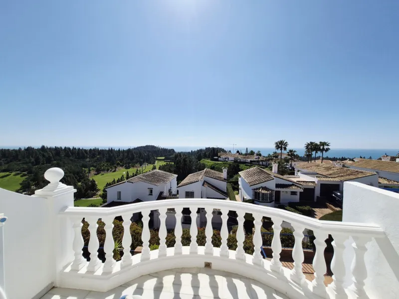 INCREDIBLE PANORAMIC VIEWS FROM THIS BRIGHT AND SPACIOUS APARTMENT WHICH LOOKS OUT OVER THE BAY OF LA CALA  AND EL CHAPARRAL GOLF COURSE.