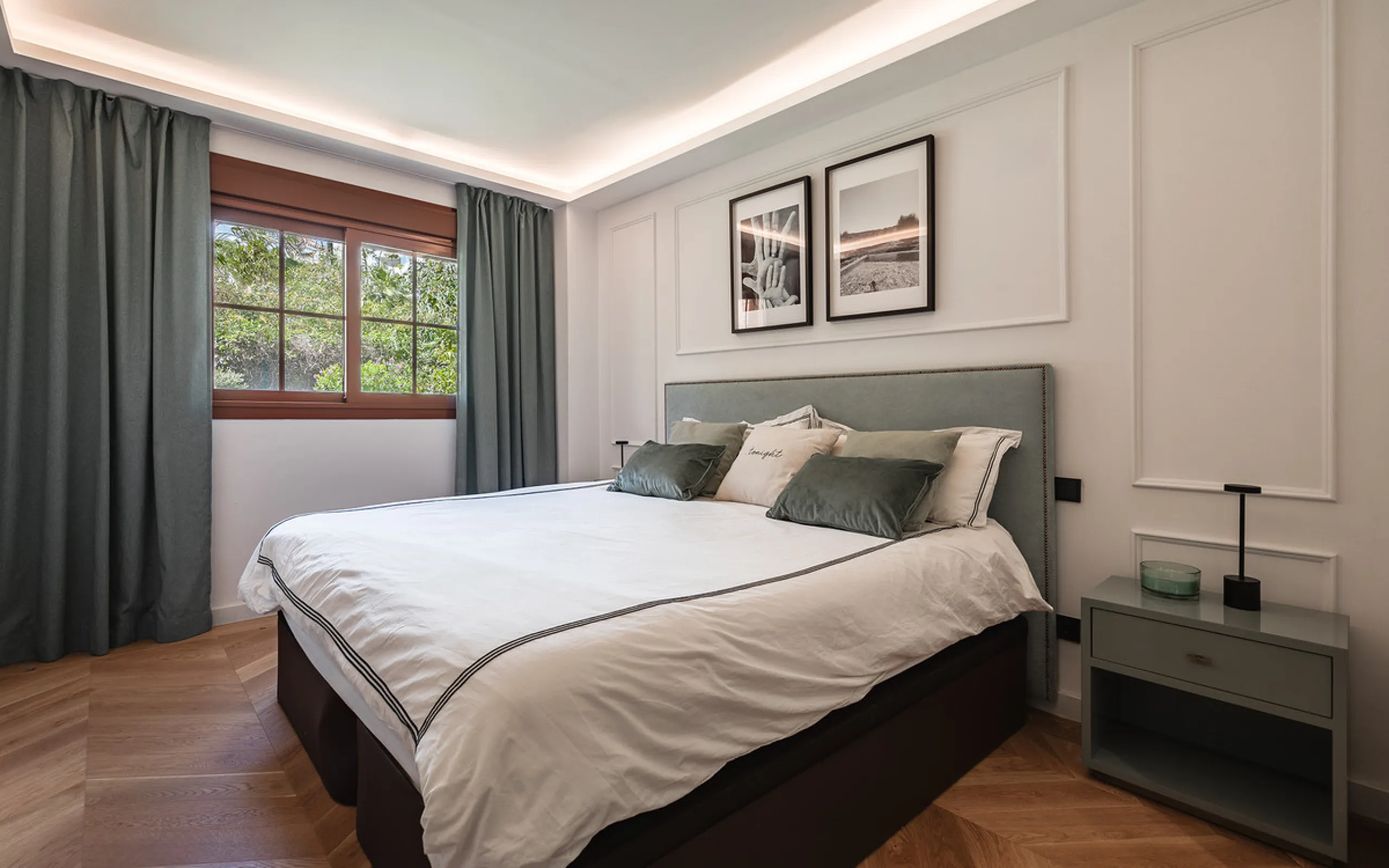 Fully renovated 3-bedroom southwest-facing garden apartment in Gazules del Sol, a fully gated and secured complex walking distance to Atalaya International School, Benahavís.