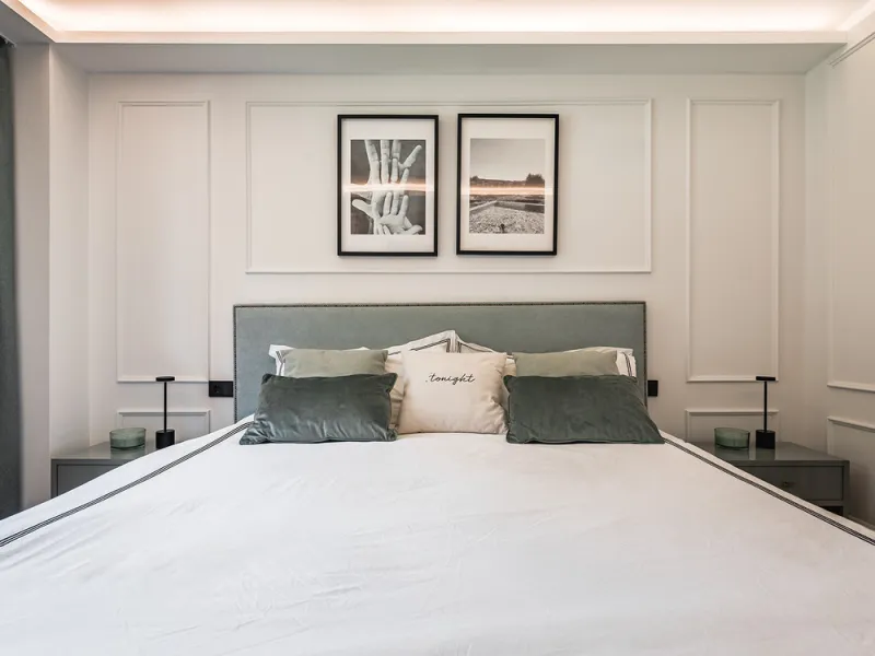 Fully renovated 3-bedroom southwest-facing garden apartment in Gazules del Sol, a fully gated and secured complex walking distance to Atalaya International School, Benahavís.