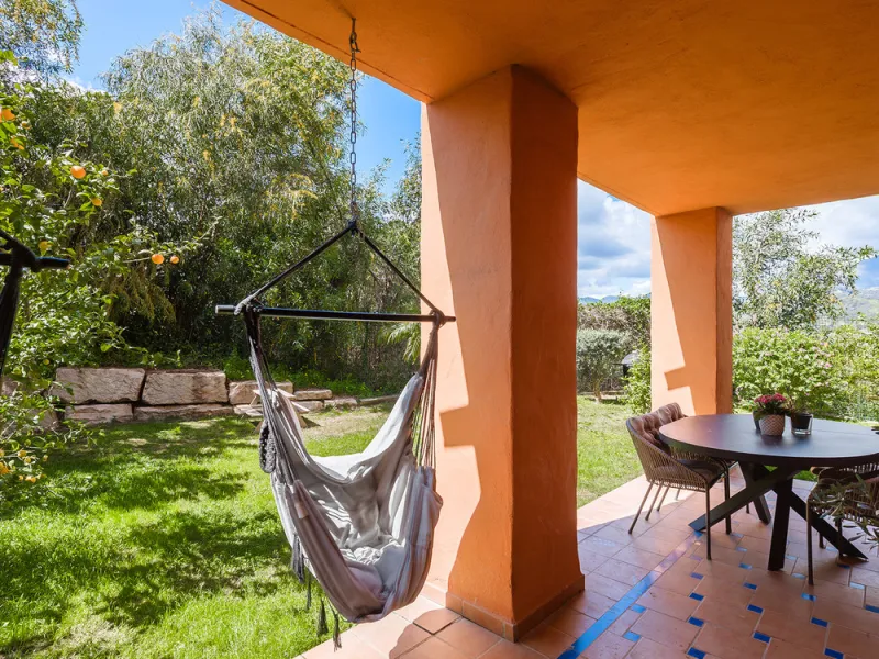 Fully renovated 3-bedroom southwest-facing garden apartment in Gazules del Sol, a fully gated and secured complex walking distance to Atalaya International School, Benahavís.