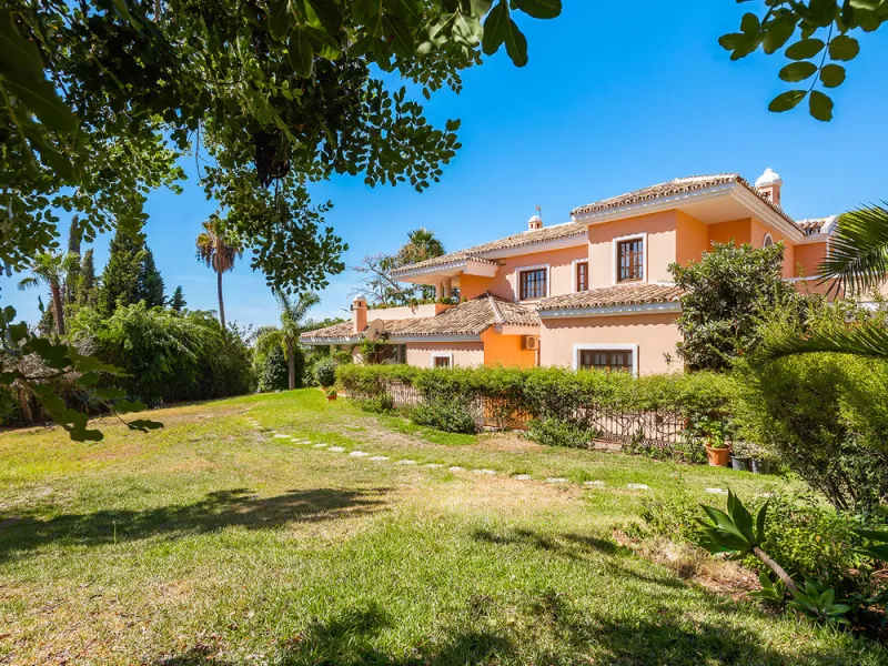 Großzügiges mediterranes Anwesen in La Capellanía an Marbellas Goldener Meile