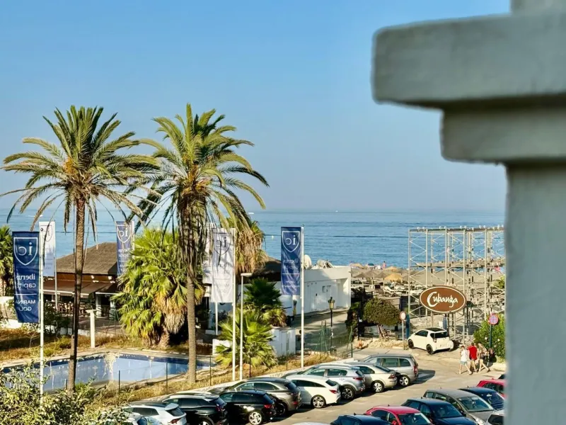 Turnkey Investment Opportunity – Puerto de la Duquesa. Has the tourist licence