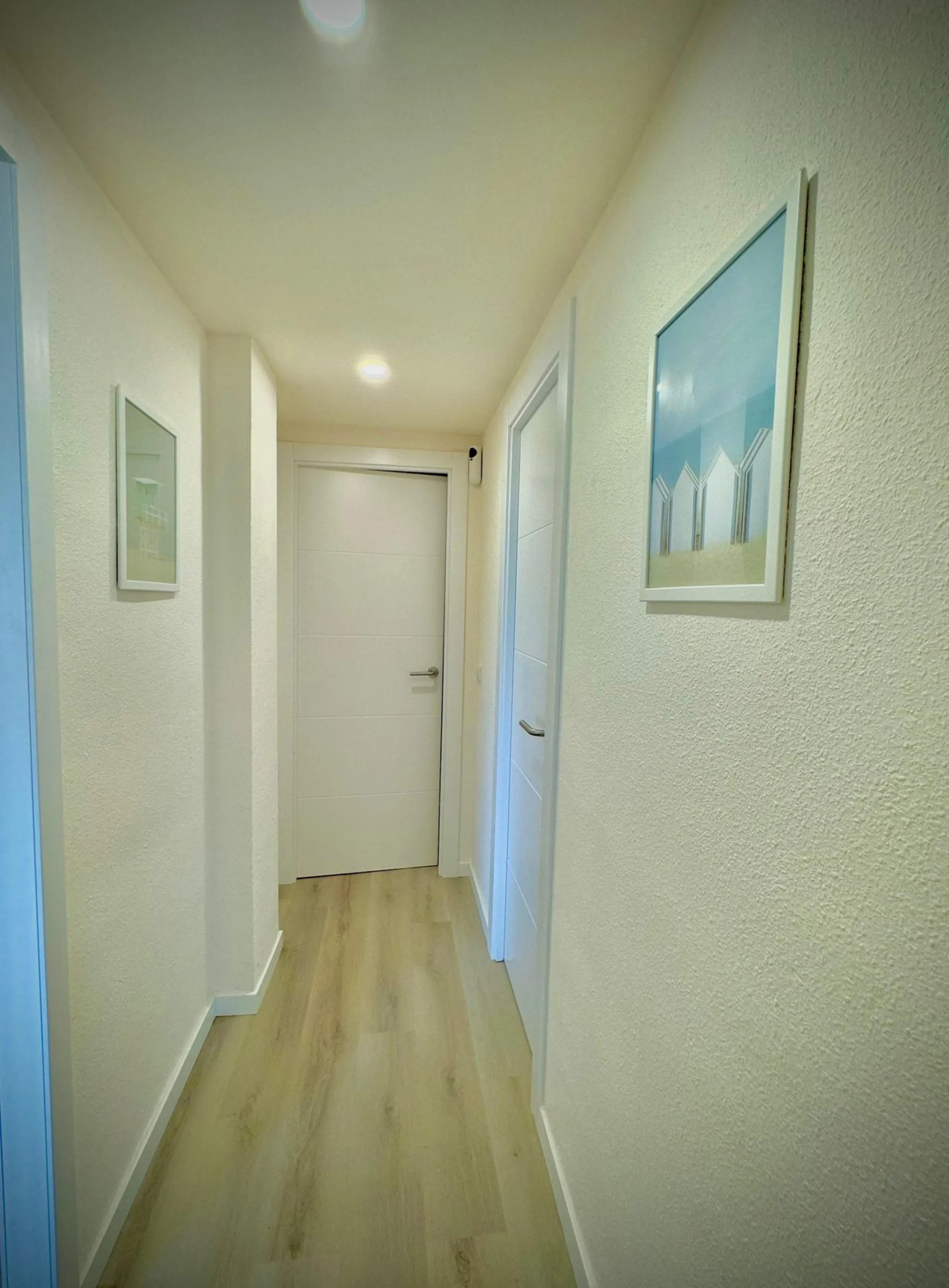 Turnkey Investment Opportunity – Puerto de la Duquesa. Has the tourist licence