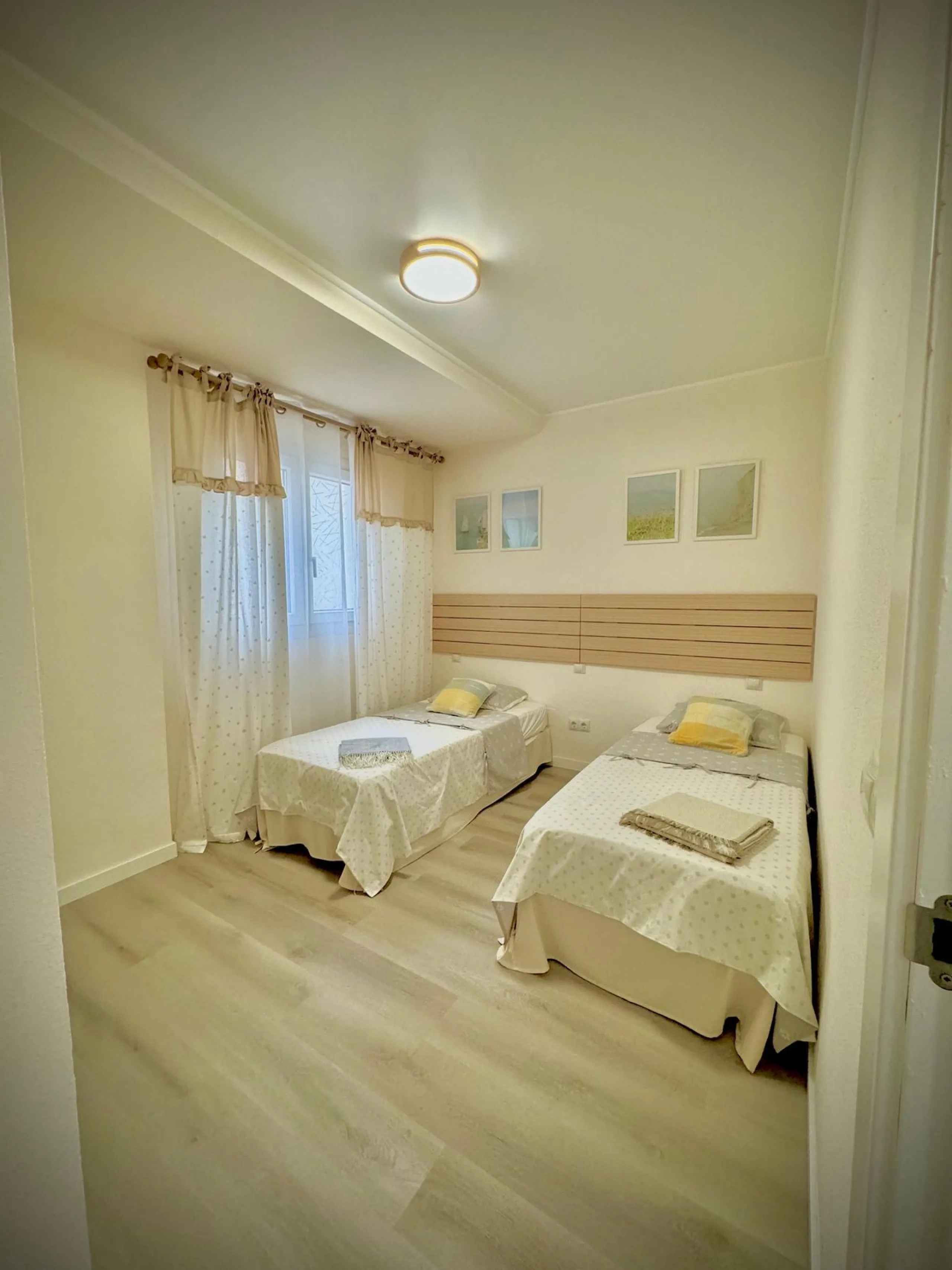 Turnkey Investment Opportunity – Puerto de la Duquesa. Has the tourist licence