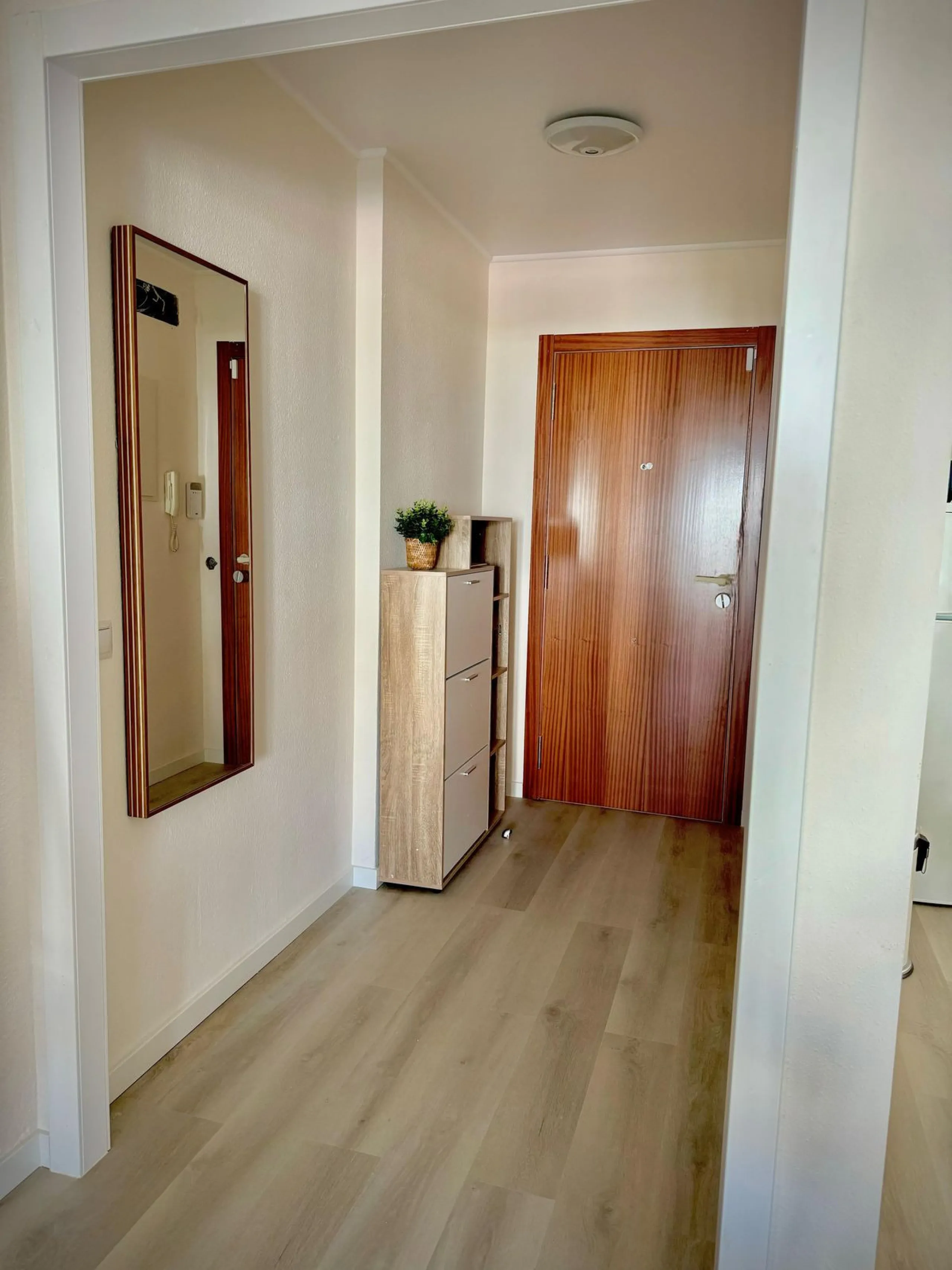 Turnkey Investment Opportunity – Puerto de la Duquesa. Has the tourist licence
