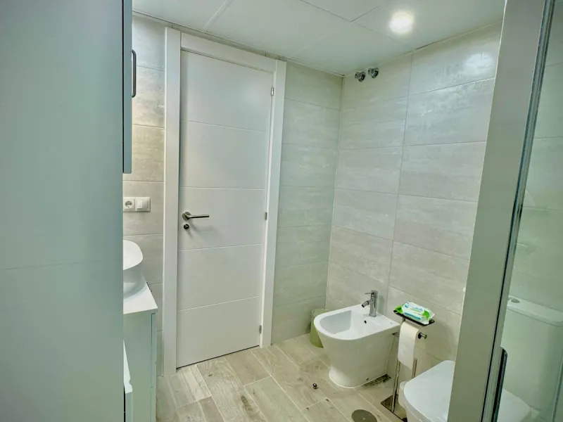 Turnkey Investment Opportunity – Puerto de la Duquesa. Has the tourist licence