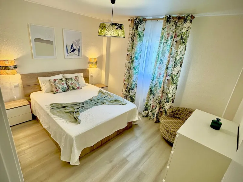 Turnkey Investment Opportunity – Puerto de la Duquesa. Has the tourist licence