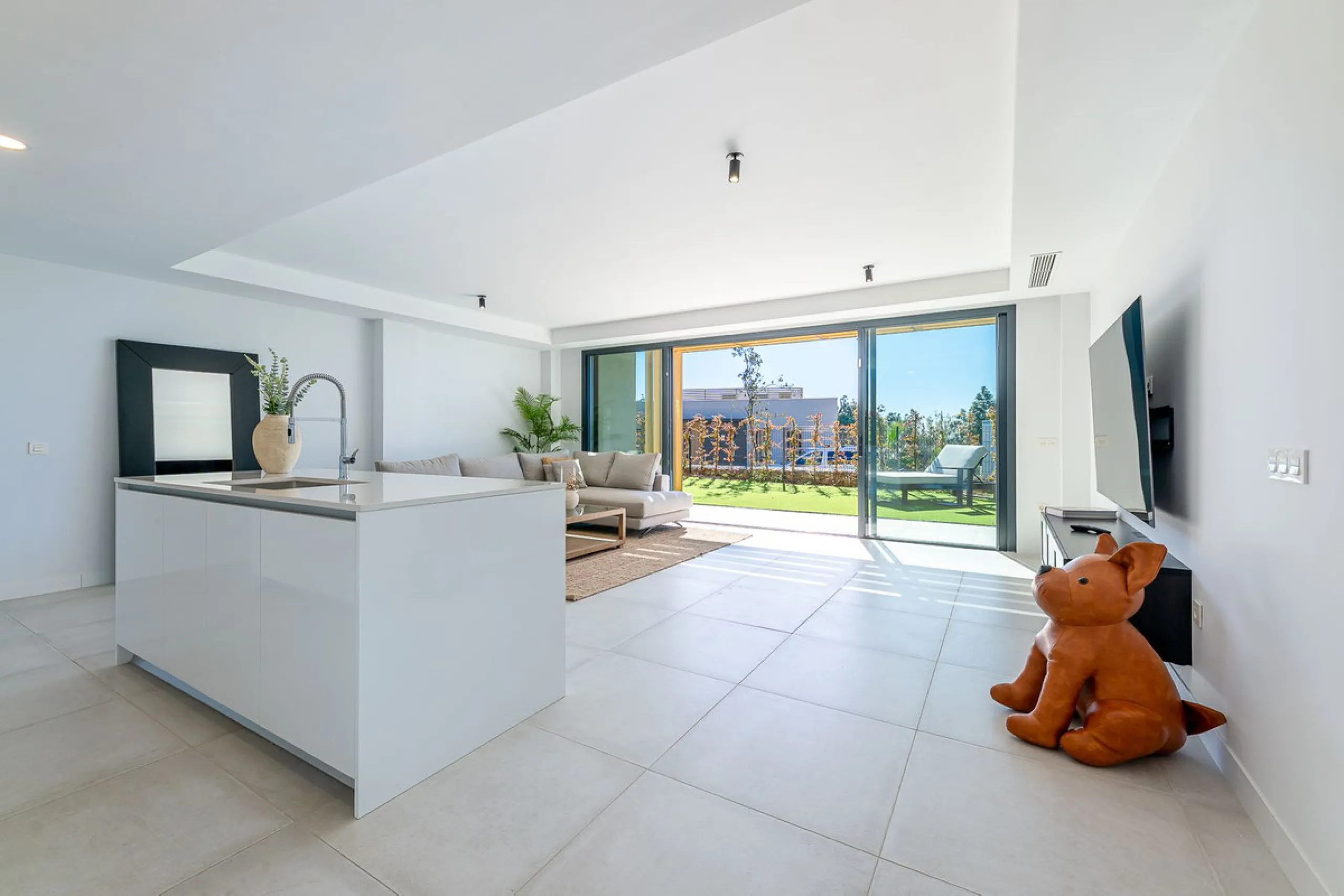 STUNNING 4 BEDROOM TOWNHOUSE IN MIJAS COSTA!!!!