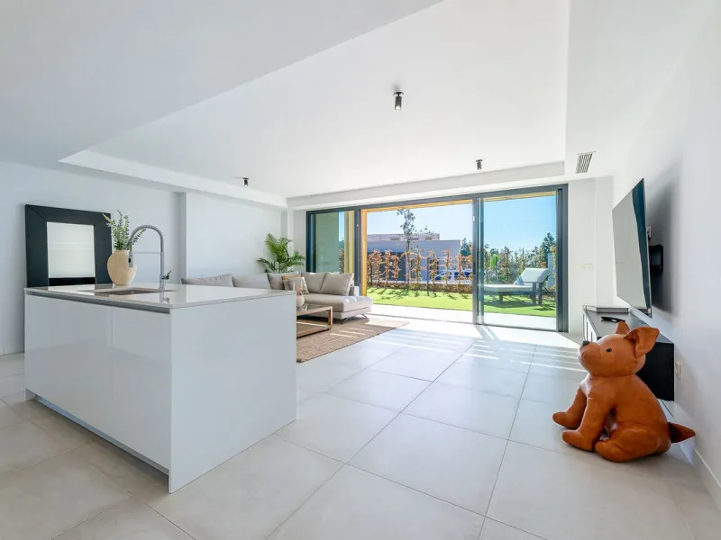 STUNNING 4 BEDROOM TOWNHOUSE IN MIJAS COSTA!!!!