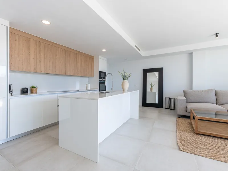 STUNNING 4 BEDROOM TOWNHOUSE IN MIJAS COSTA!!!!
