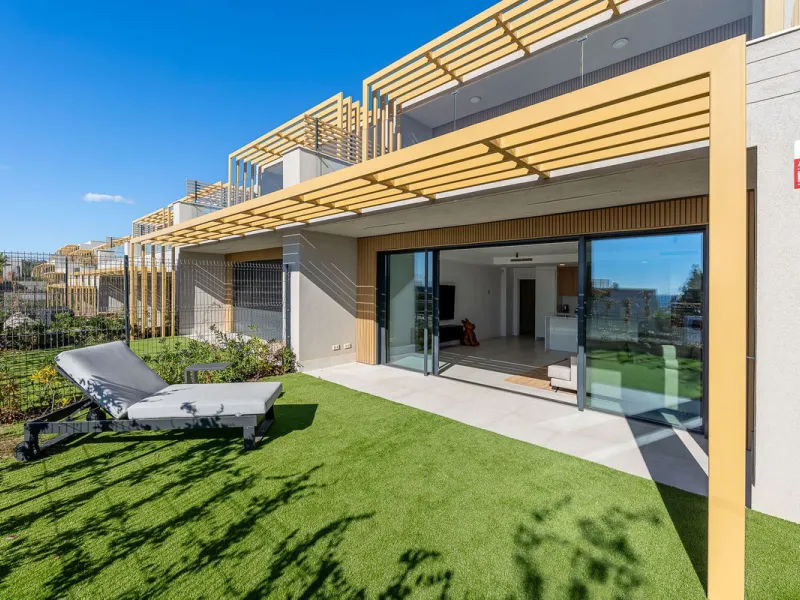 STUNNING 4 BEDROOM TOWNHOUSE IN MIJAS COSTA!!!!