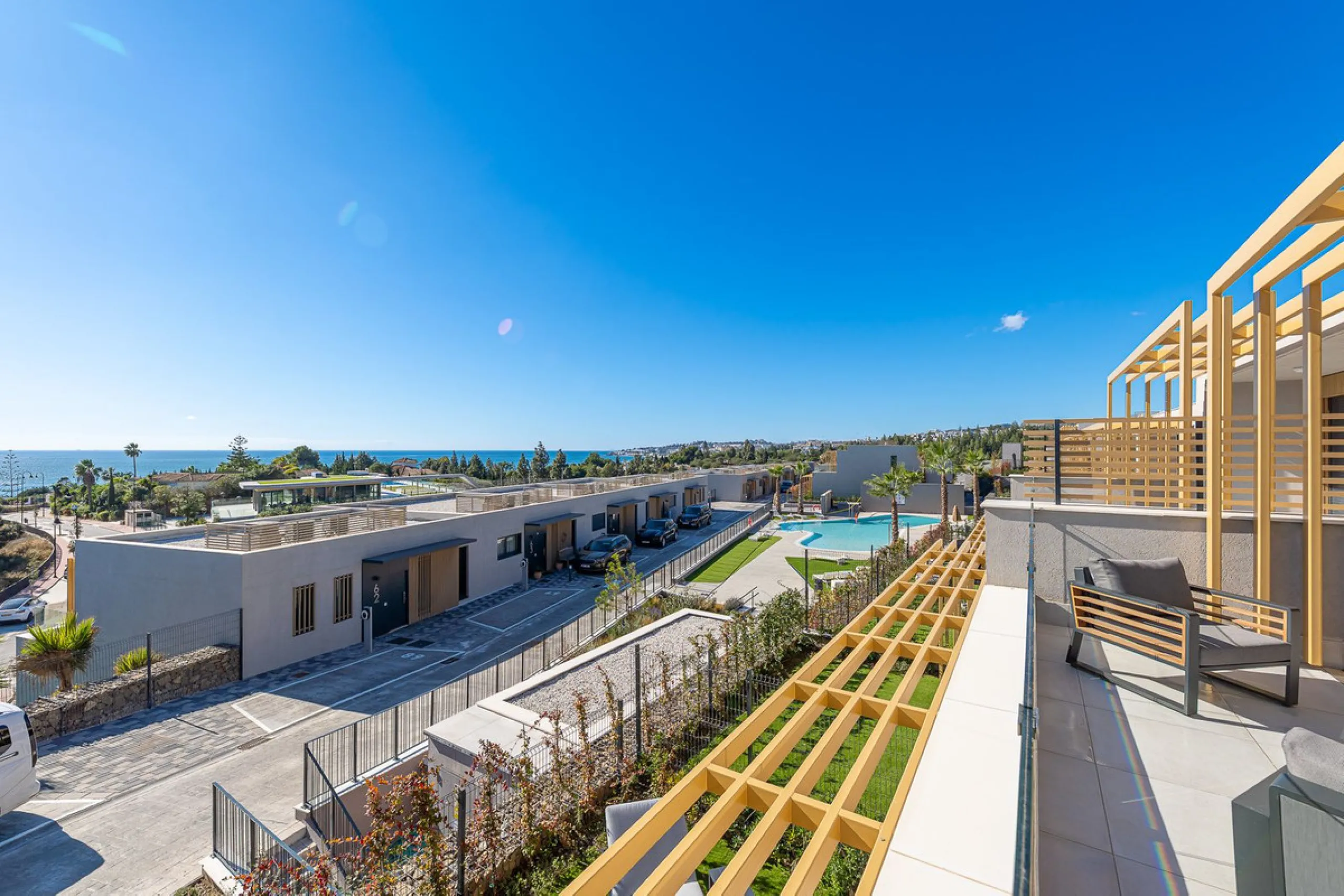 STUNNING 4 BEDROOM TOWNHOUSE IN MIJAS COSTA!!!!