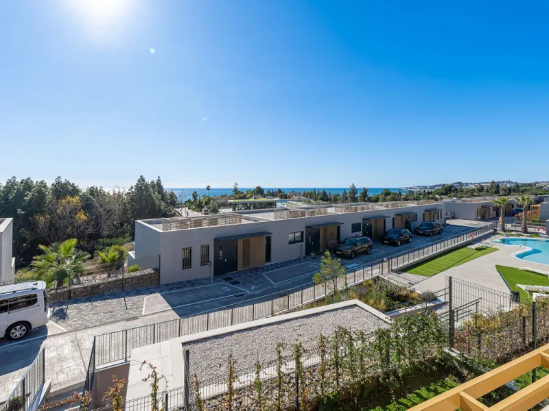 STUNNING 4 BEDROOM TOWNHOUSE IN MIJAS COSTA!!!!