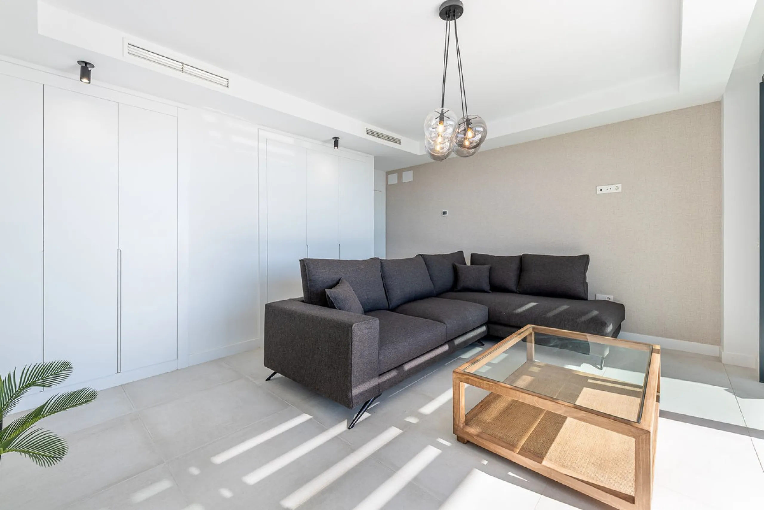 STUNNING 4 BEDROOM TOWNHOUSE IN MIJAS COSTA!!!!