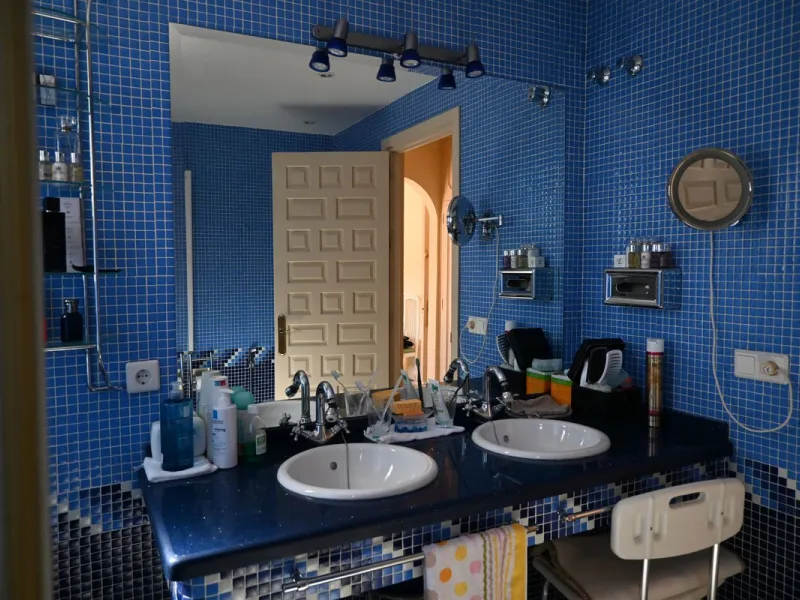 Discover this charming villa in excellent condition, located in one of the most peaceful and sought-after areas of Mijas. A bright, spacious home perfectly designed to enjoy Mediterranean living.