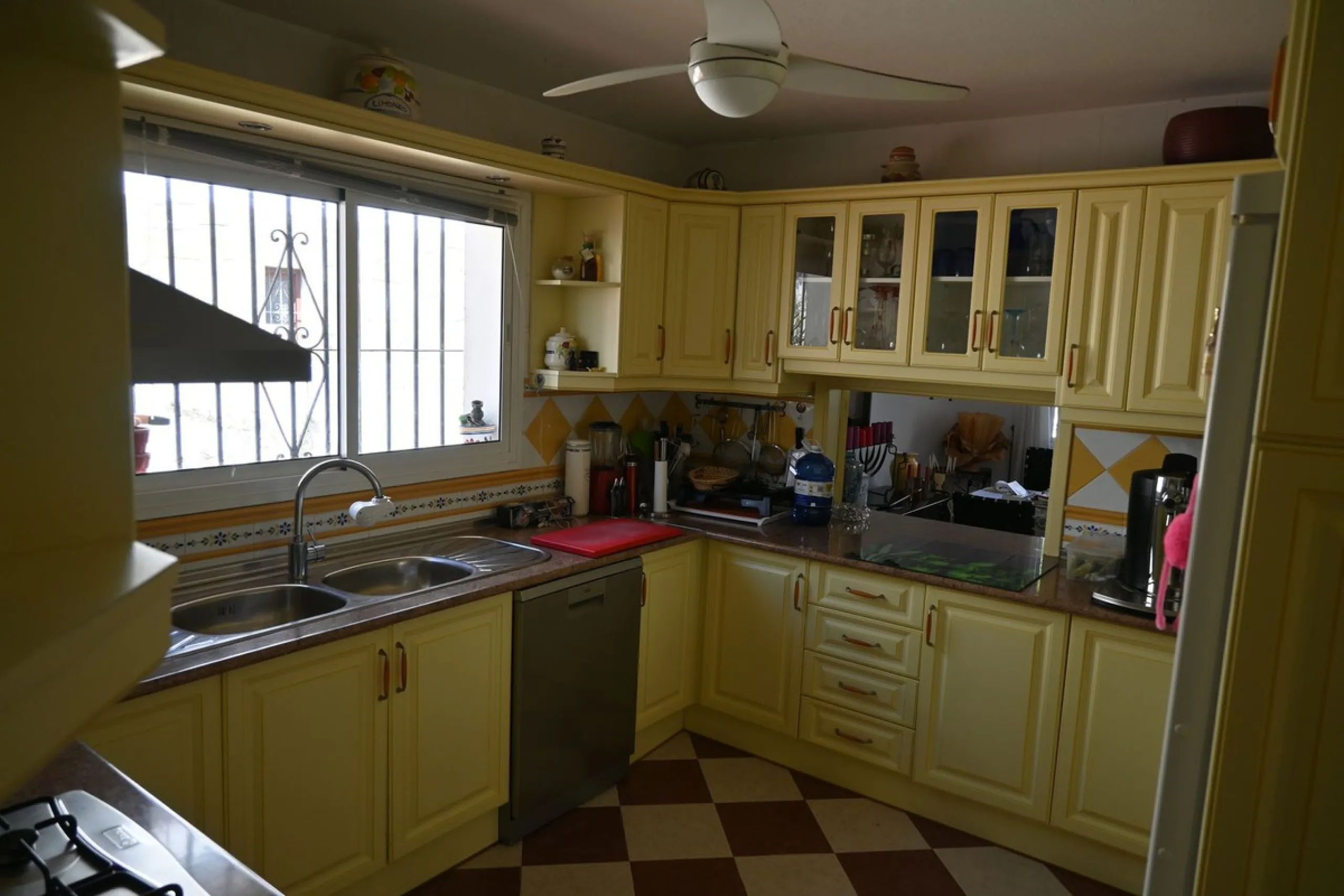 Discover this charming villa in excellent condition, located in one of the most peaceful and sought-after areas of Mijas. A bright, spacious home perfectly designed to enjoy Mediterranean living.