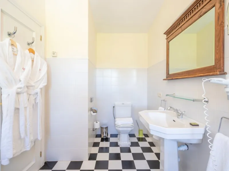 Unique Investment in the Serranía de Ronda: An Exclusive Retreat with High Commercial Potential