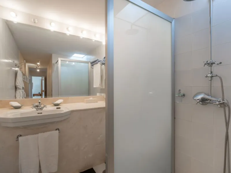 Unique Investment in the Serranía de Ronda: An Exclusive Retreat with High Commercial Potential