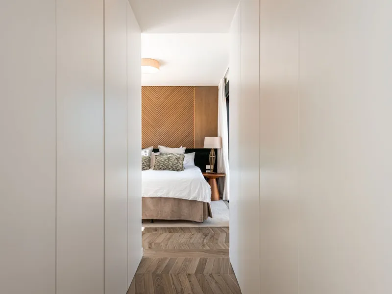 Modern and exclusive townhouse built in 2020, with a design and interior that truly make it stand out in the area.