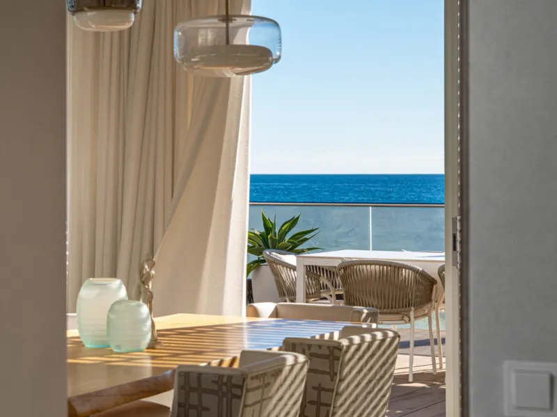 Casa Azul is a modern 4-bed, 3-bath beachfront villa in an exclusive gated complex in Estepona. The home offers open plan living and a bright interior with large windows. You have a private pool, an expansive terrace and direct beach access. The villa sit