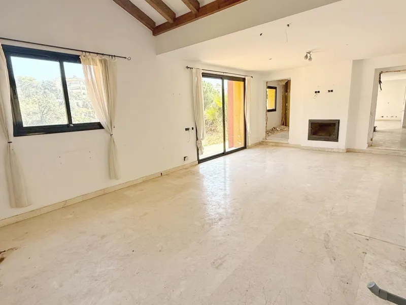 Detached Villa in Elviria – A unique opportunity to create your dream home
