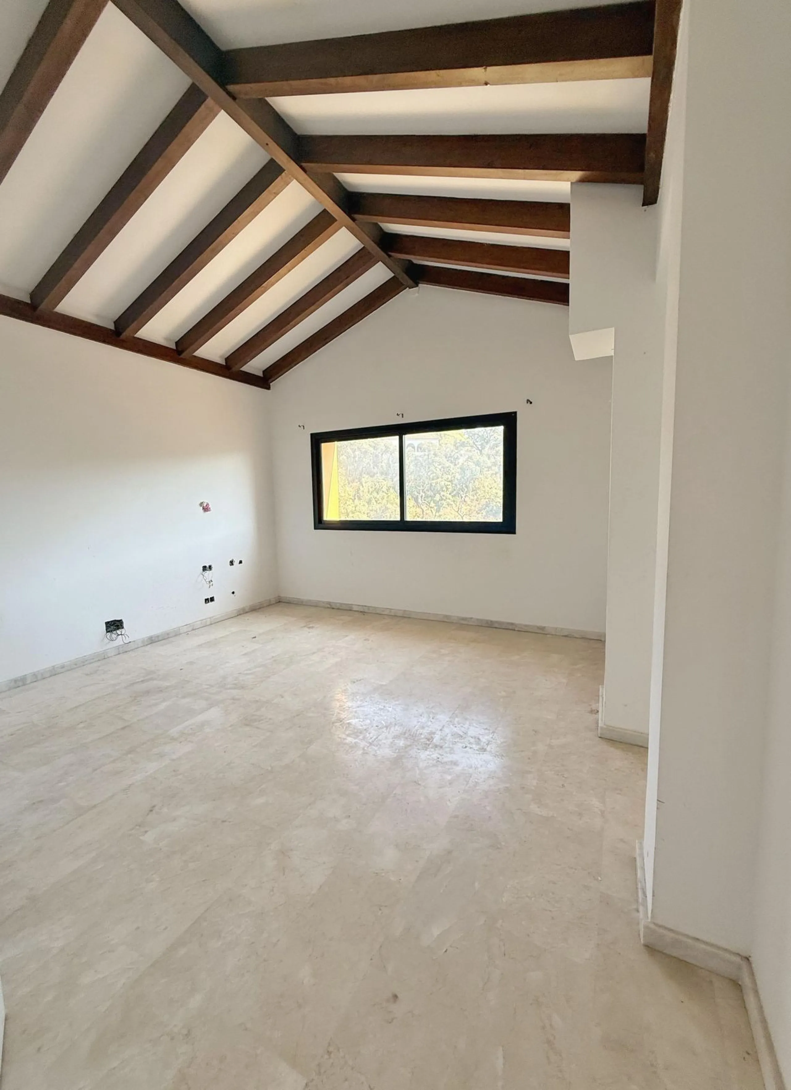 Detached Villa in Elviria – A unique opportunity to create your dream home