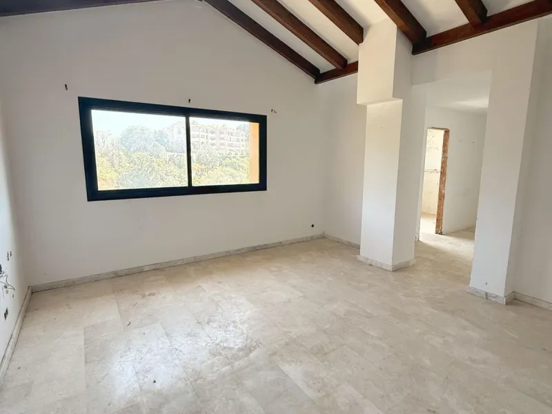 Detached Villa in Elviria – A unique opportunity to create your dream home