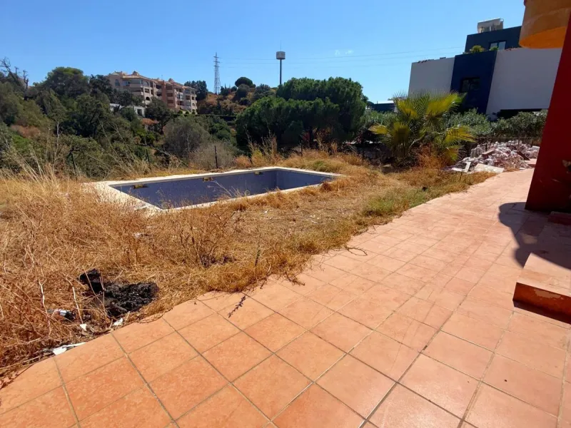 Detached Villa in Elviria – A unique opportunity to create your dream home