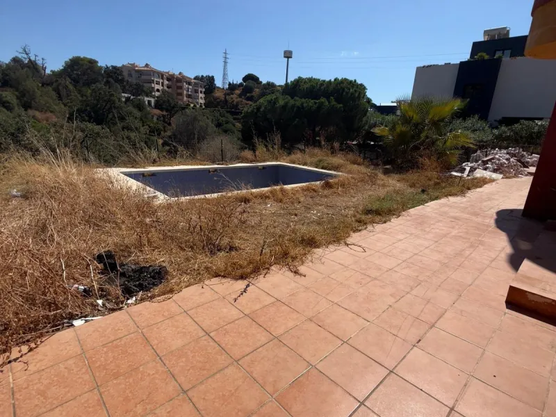 Detached Villa in Elviria – A unique opportunity to create your dream home