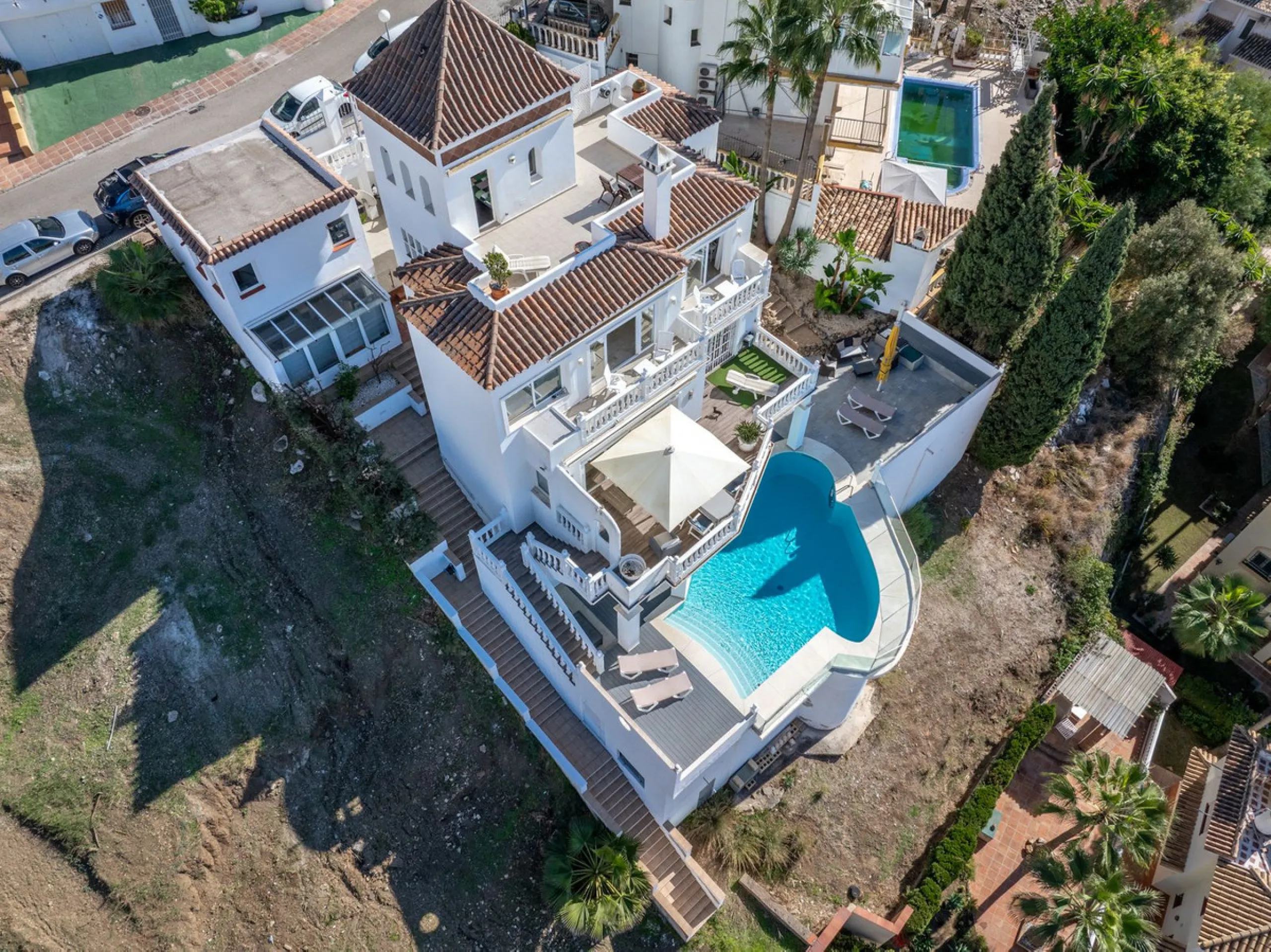 Villa in a prime location in Mijas Costa.