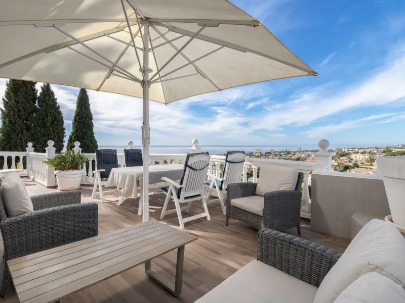 Villa in a prime location in Mijas Costa.