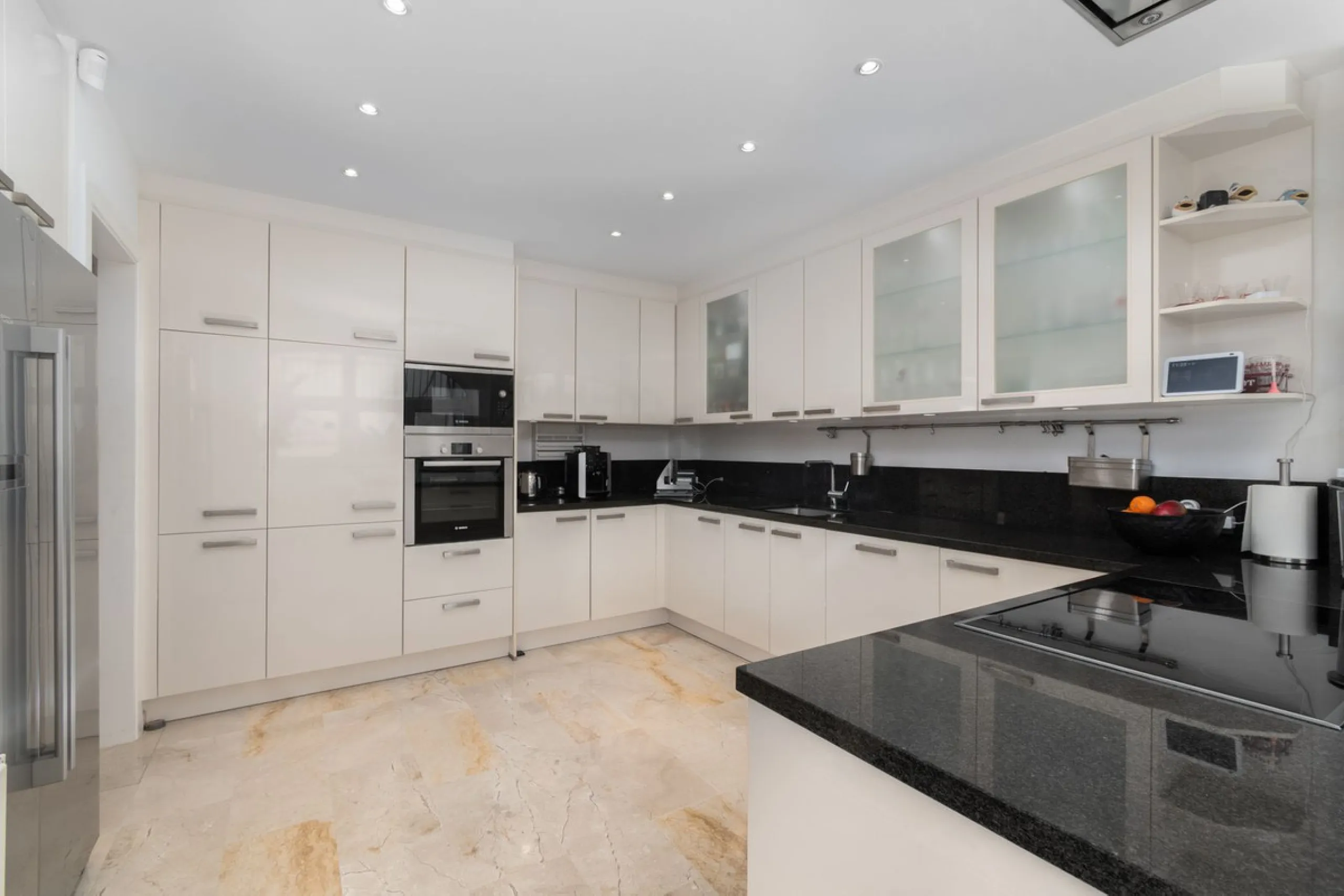 Villa in a prime location in Mijas Costa.