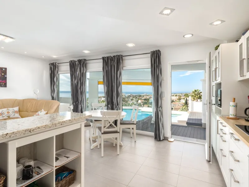 Villa in a prime location in Mijas Costa.