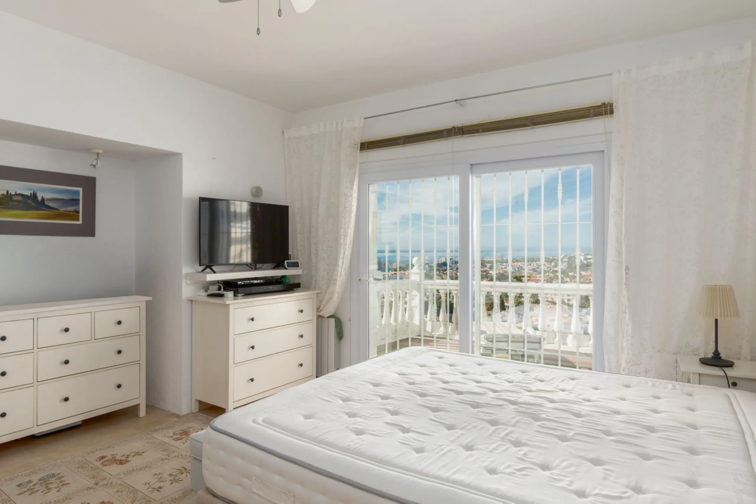 Villa in a prime location in Mijas Costa.