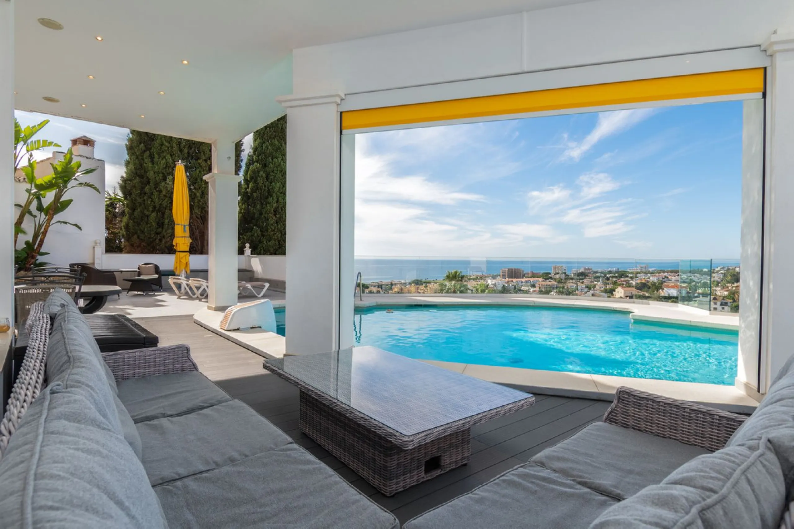 Villa in a prime location in Mijas Costa.