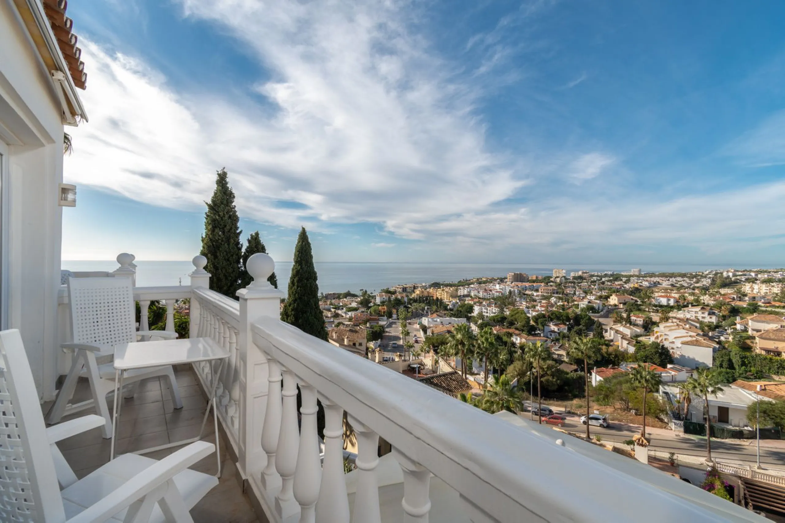 Villa in a prime location in Mijas Costa.