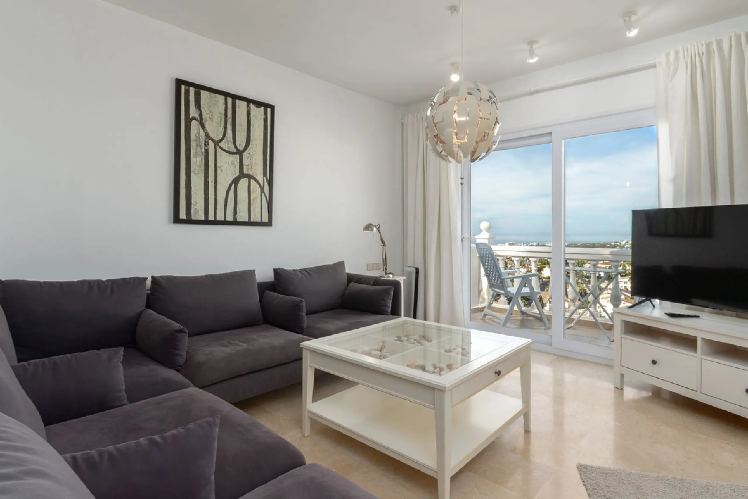 Villa in a prime location in Mijas Costa.