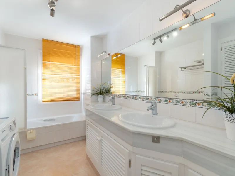 Villa in a prime location in Mijas Costa.