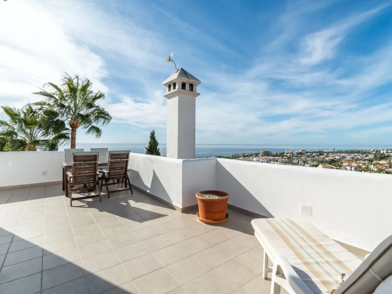 Villa in a prime location in Mijas Costa.